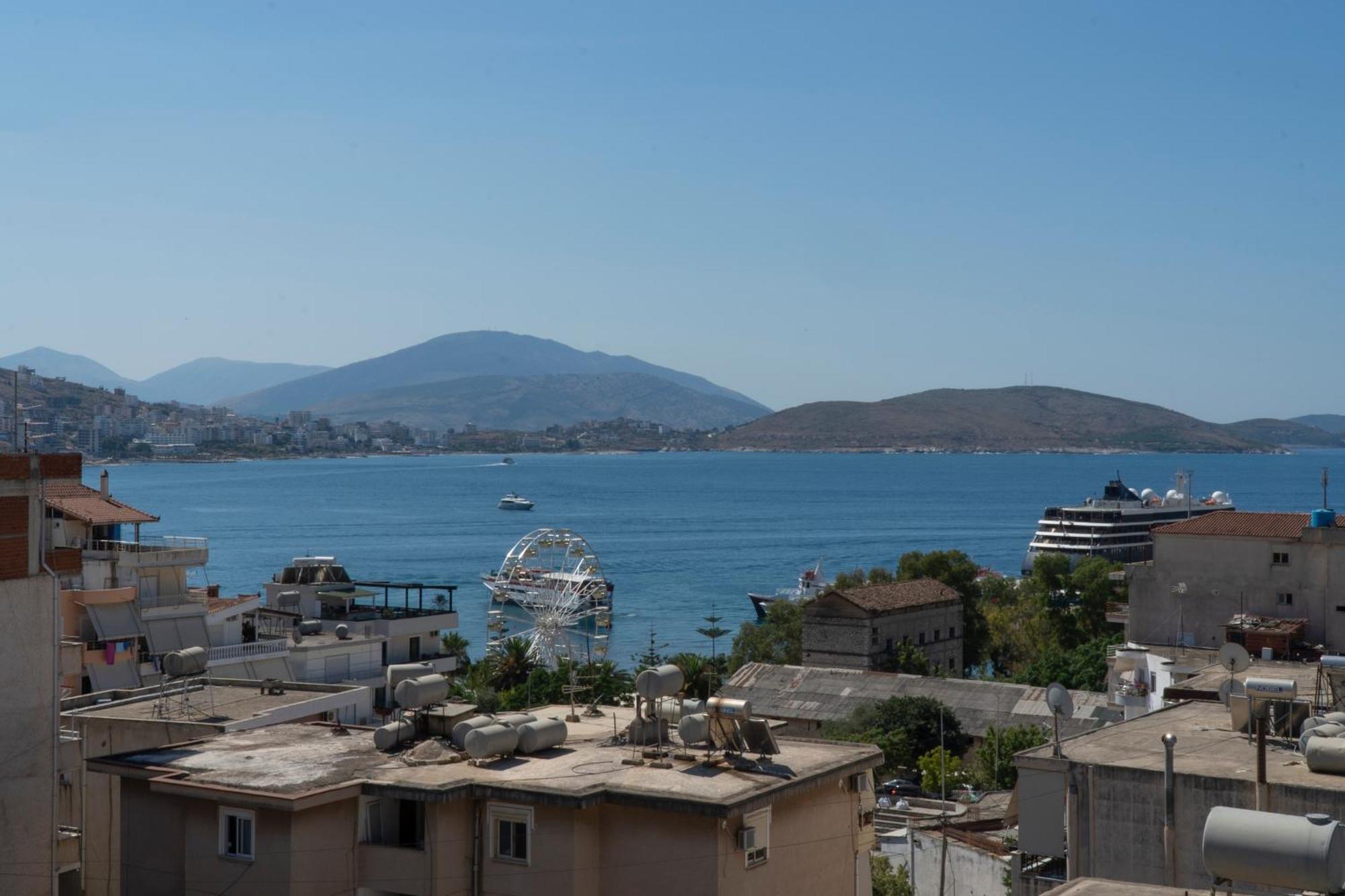 Appartamento Center Sea View Sarandë Esterno foto